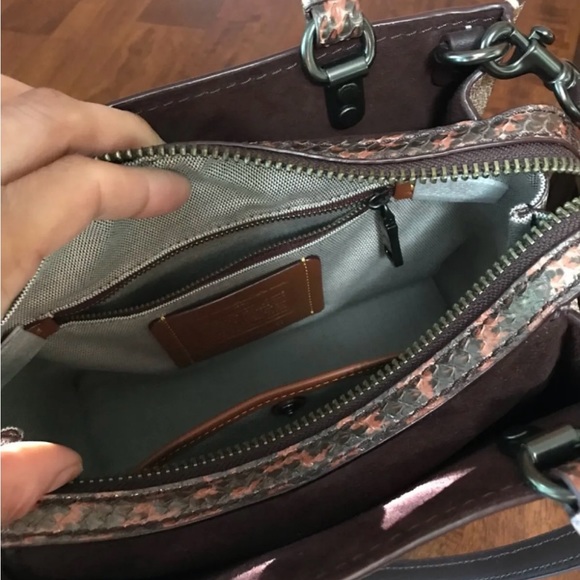 Coach Rogue 25 with exotic snakeskin - Picture 3 of 14